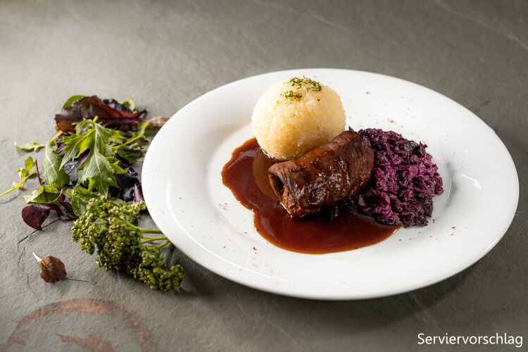 Hausgemachte Rinderroulade aus dem Restaurant