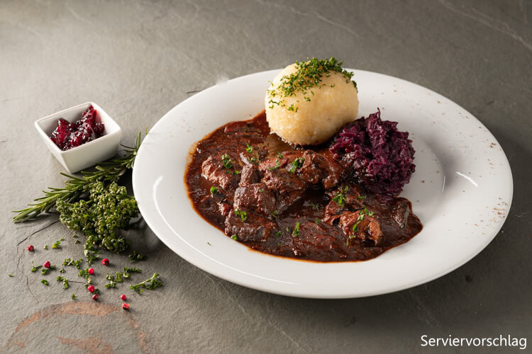 Rindergulasch aus dem Restaurant